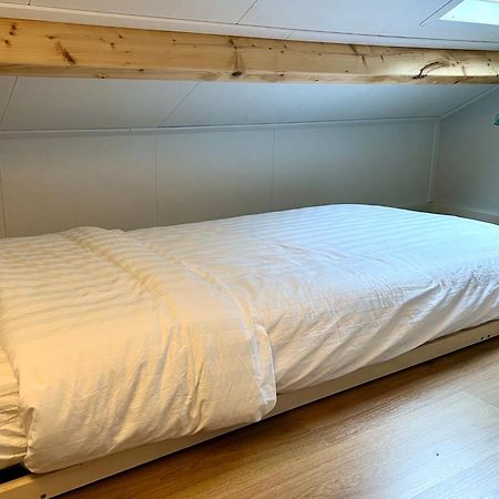 Bed And Breakfast Roodkapje Kaatsheuvel ภายนอก รูปภาพ