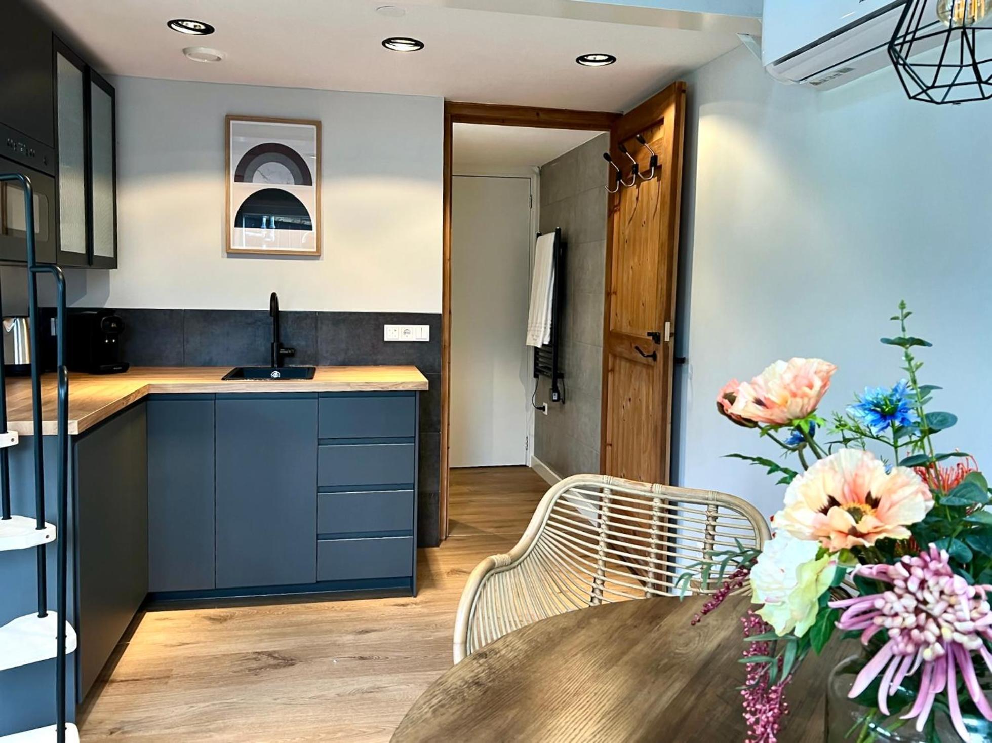 Bed And Breakfast Roodkapje Kaatsheuvel ภายนอก รูปภาพ